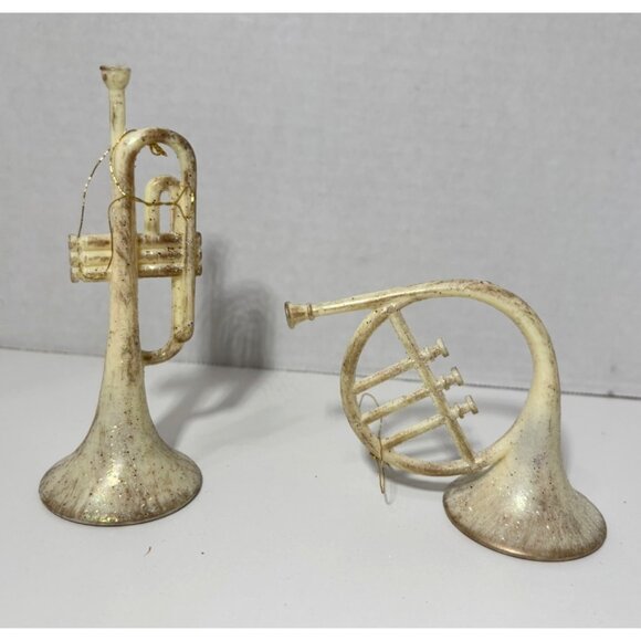 VTG Ivory & Gold Musical Instrument And Star Christmas Ornaments Plastic - Picture 2 of 4